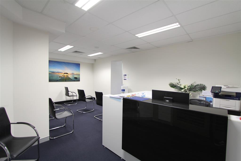 FITTED MEDICAL/OFFICE SUITE OPPOSITE WESTFIELDS Commercial Property